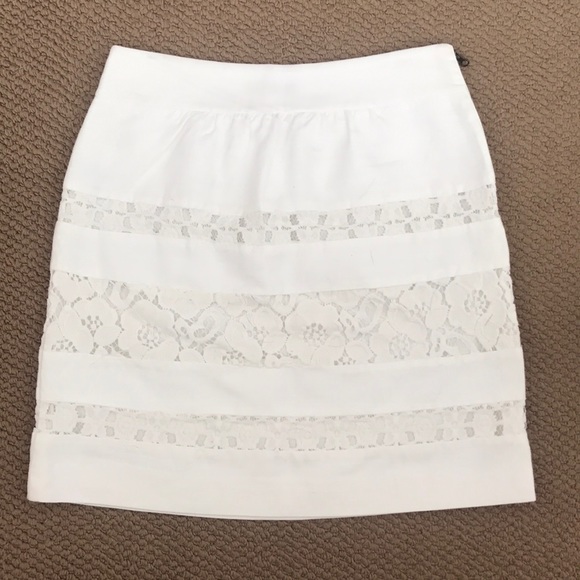 WHITE SKIRT WITH LACE DETAILS - Picture 3 of 4